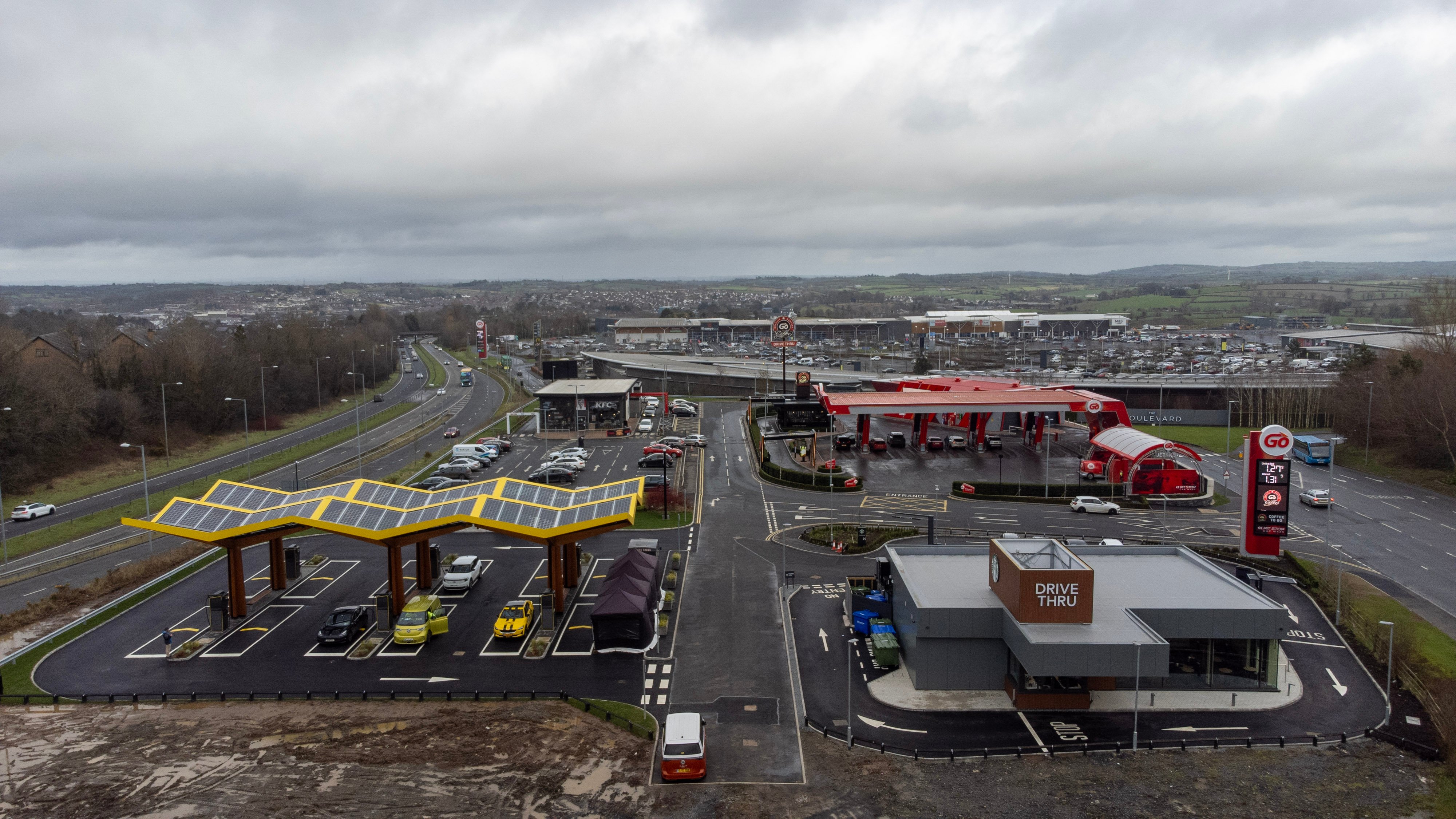 Fastned, Banbridge